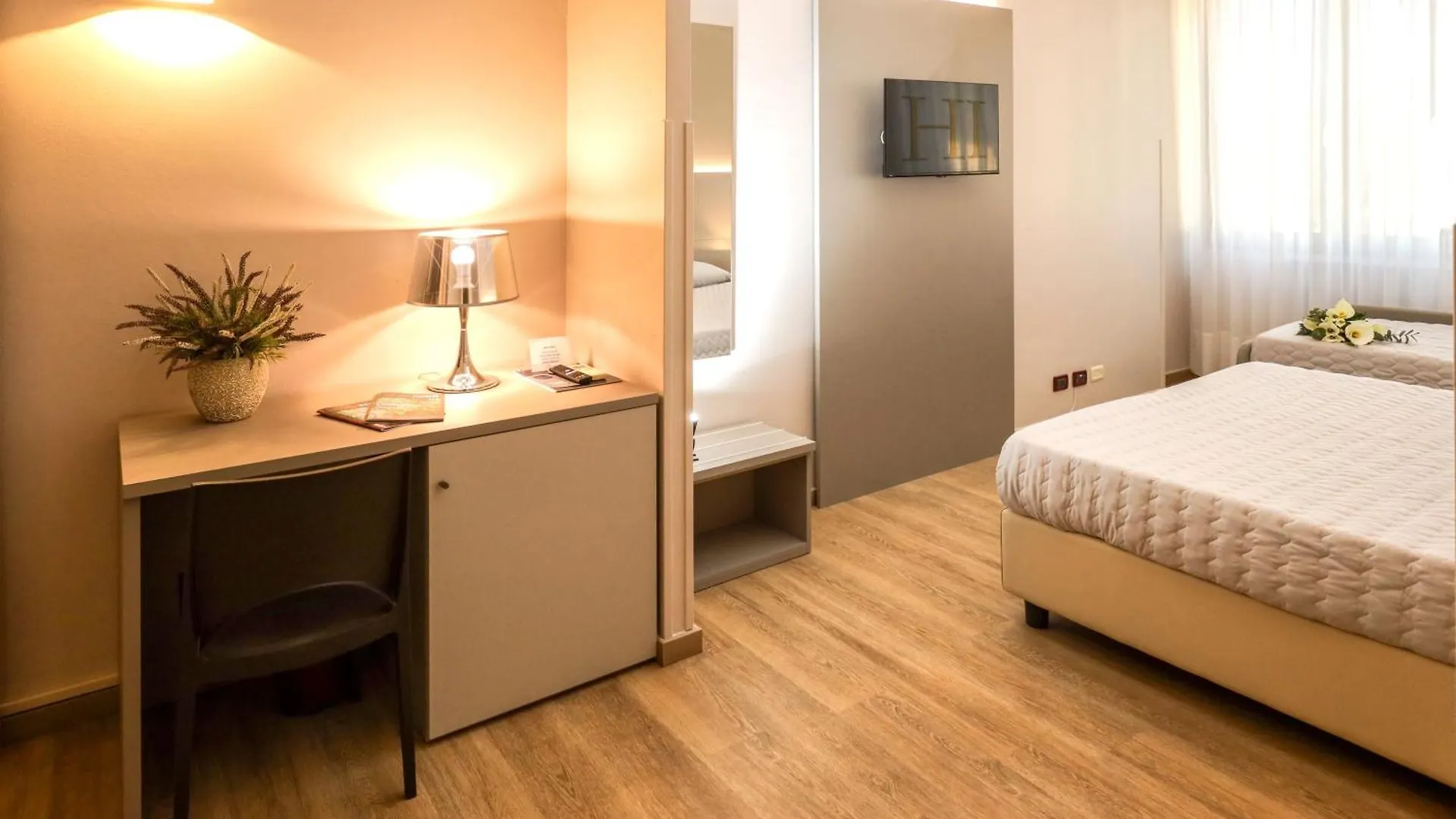 Hotel Italia Lerici 3*,